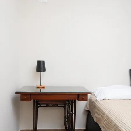 St. Barbara アパート Dráma